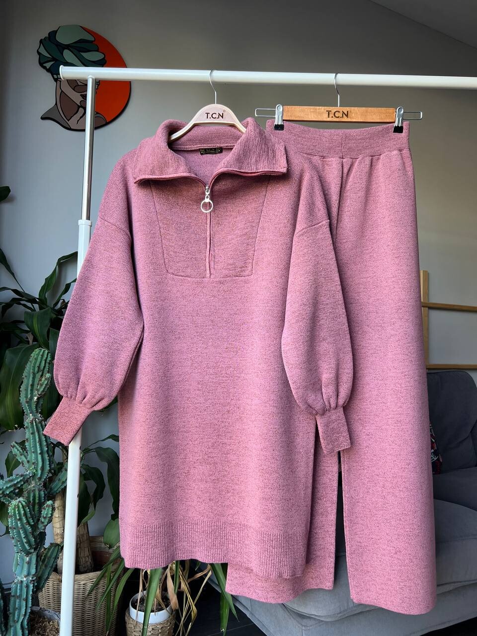 TC - 3277-25W-5 طقم قطعتين تريكو ساده- وردي