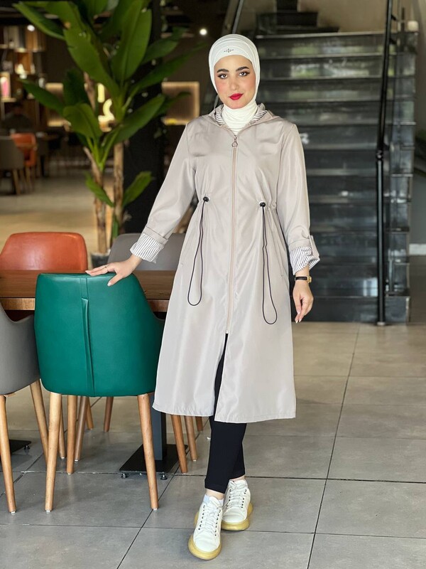 modapr - 10571-45S-7 ترانش كوت مطري ساده مبطن - بيج (1)