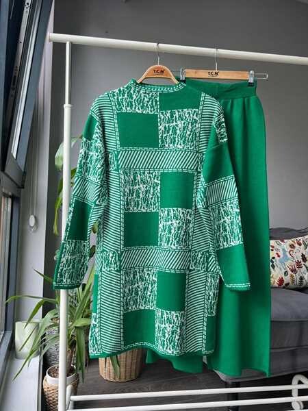 TC - 22003-5-20U طقم تريكو قطعتين - اخضر TC - 22003-5-20U طقم تريكو قطعتين - اخضر