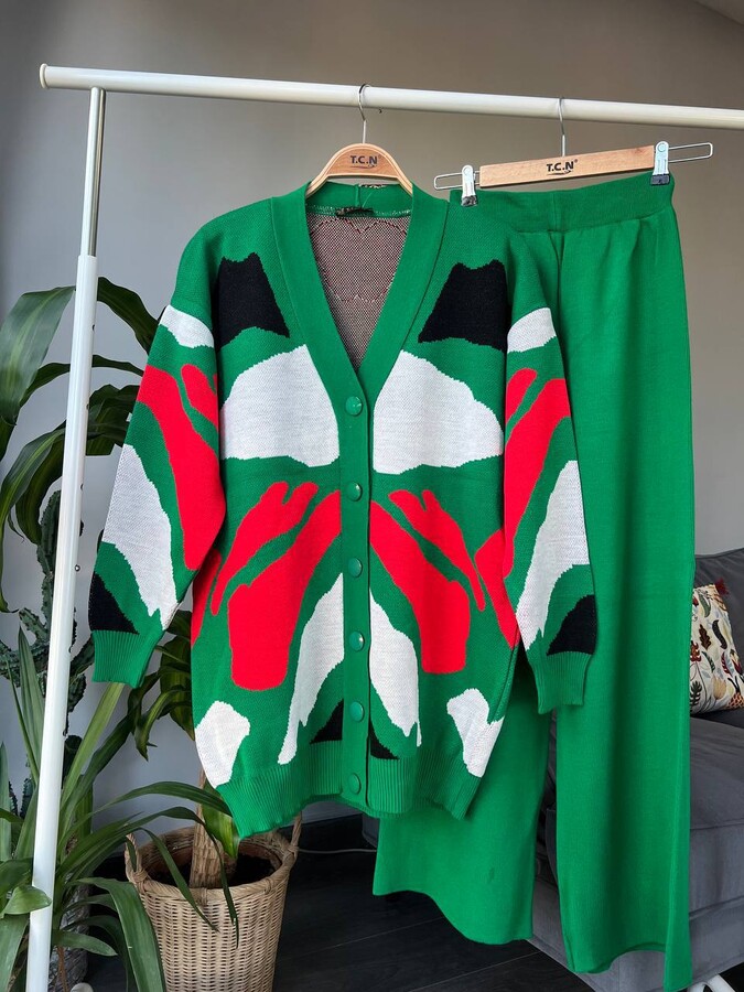 TC - 22040-20U-4 طقم قطعتين تريكو اخضر