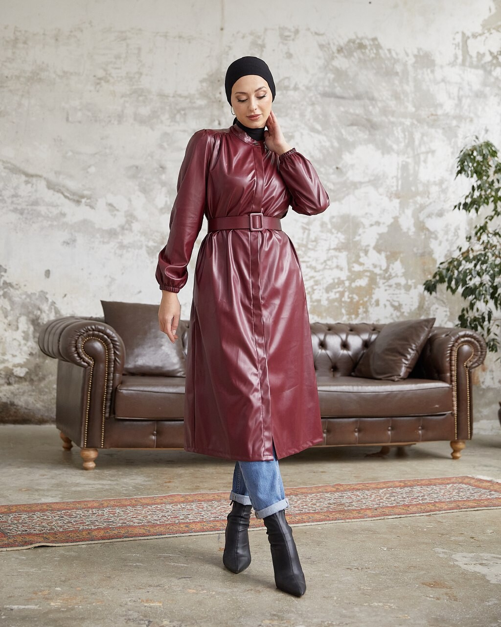 UMS - 3805-73Z-3 كوت جلد ماروني