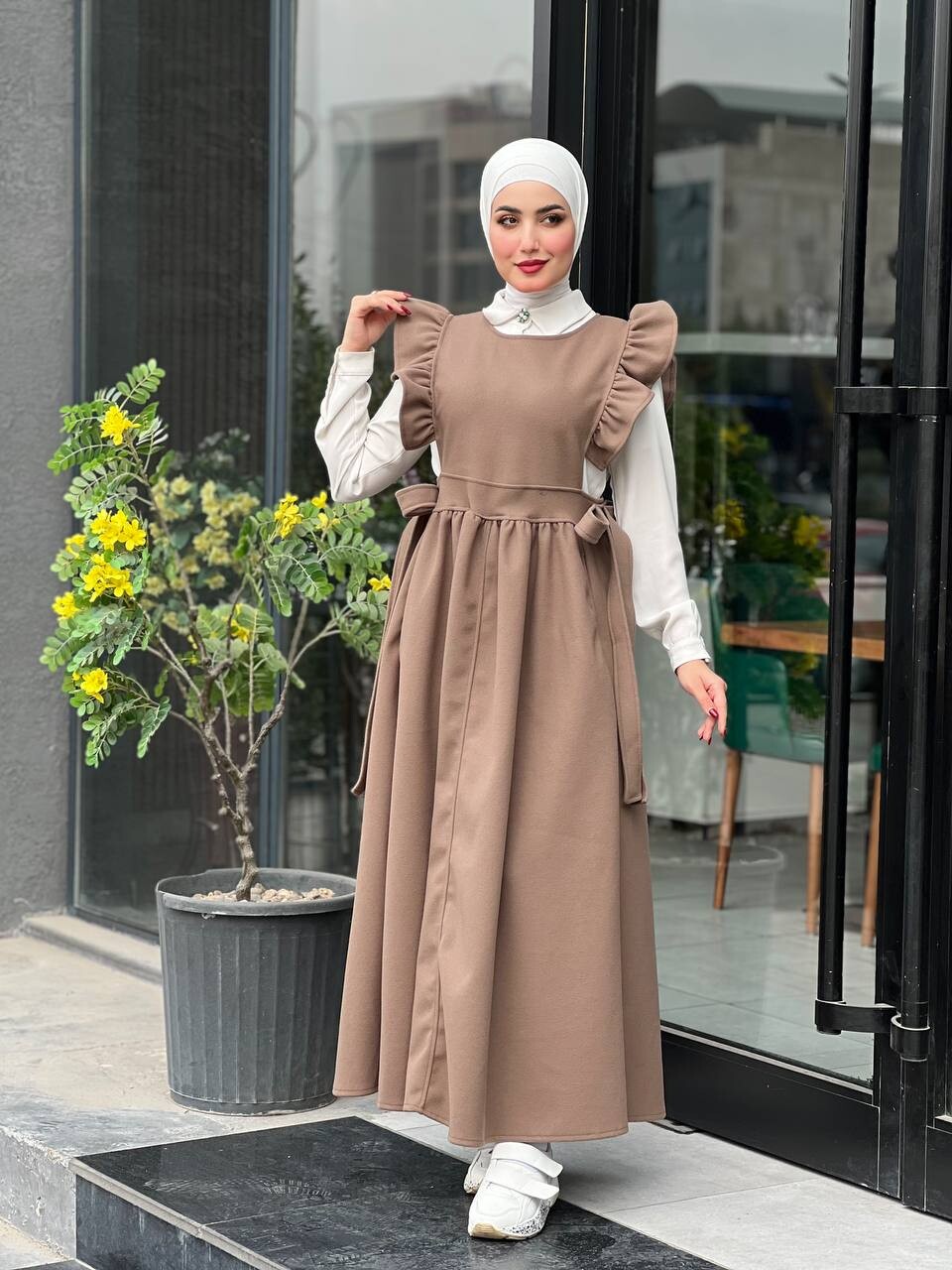 44096-73X-3-صدرية جوخ لون جوزي - Thumbnail