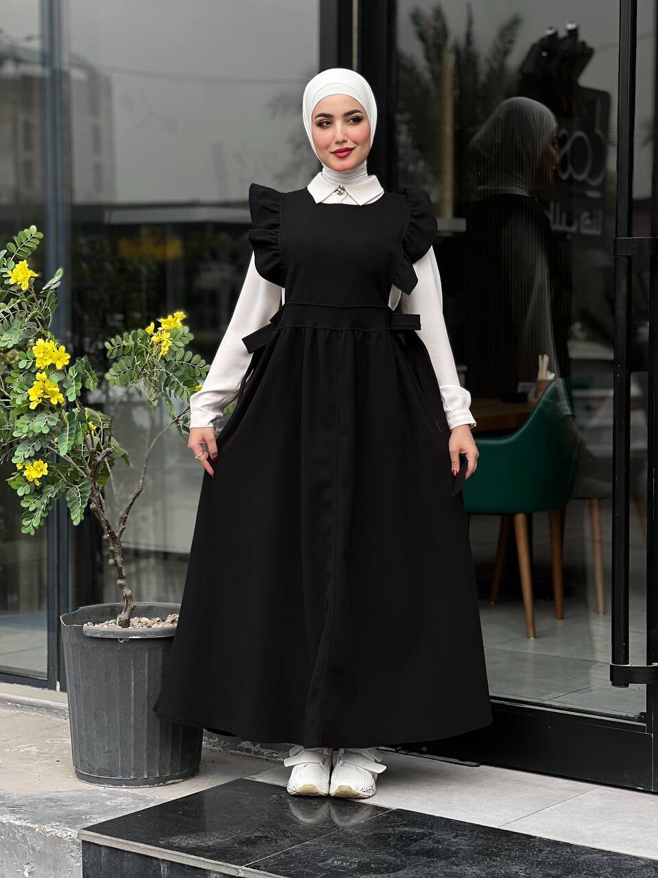 44096-73X-1-صدرية جوخ لون اسود - Thumbnail