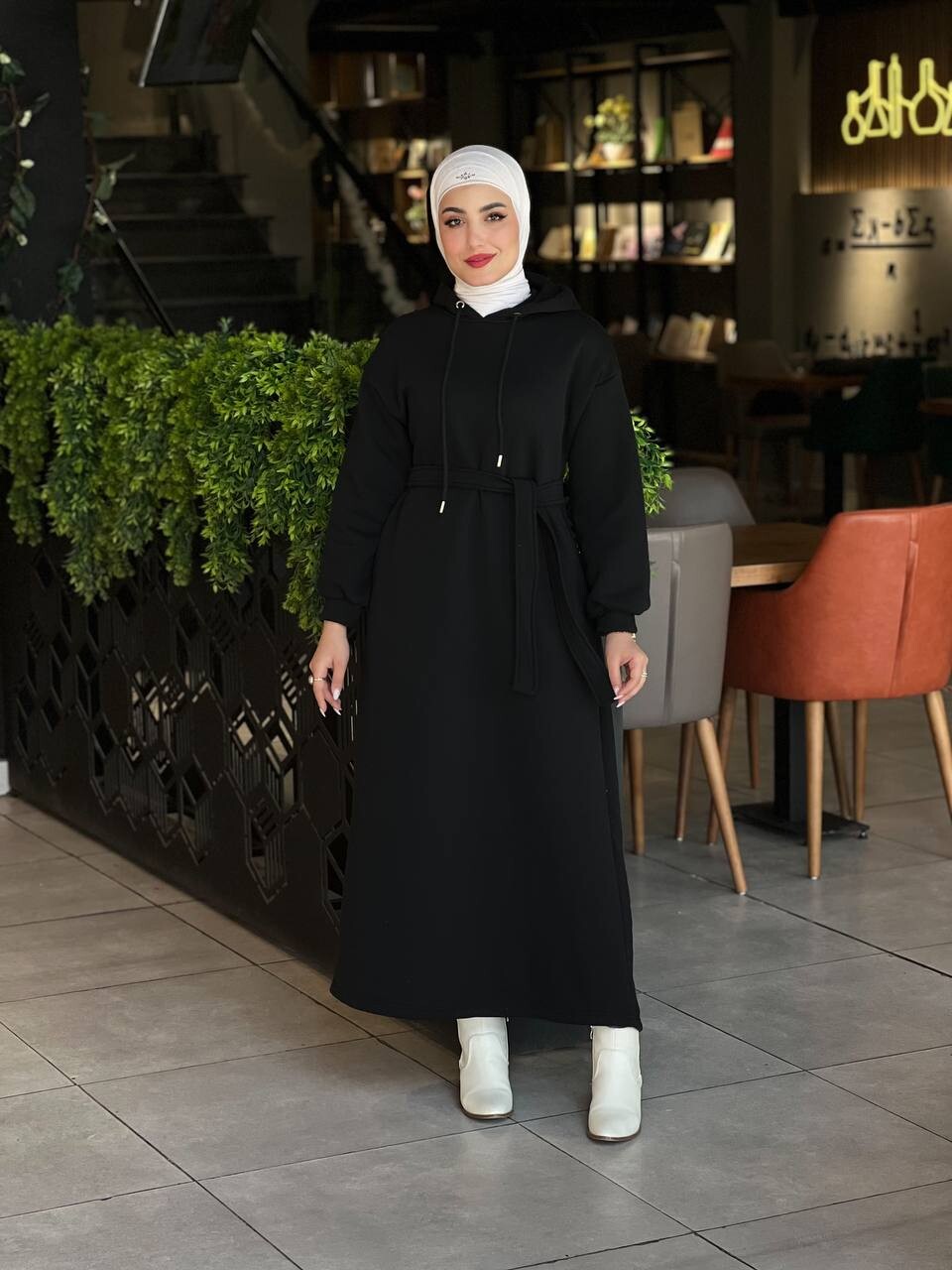 44108-80Q-1-فستتان لون اسود - Thumbnail