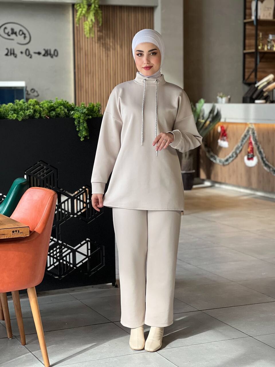 44130-41P-2 طقم قطعتين- اف وايت - Thumbnail