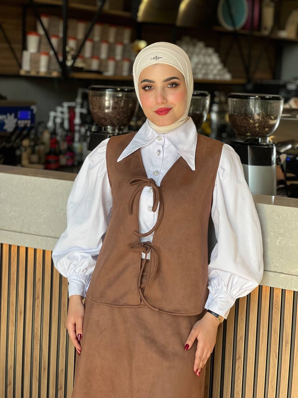 444113-81V-2-طقم تنوره لون جوزي - Thumbnail