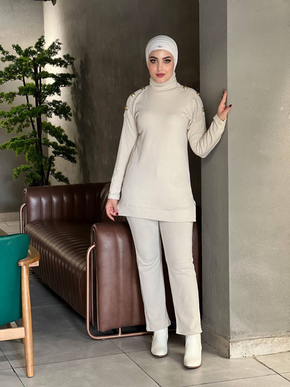 4442-9PX-4 طقم قطعتين - اوف وايت - Thumbnail