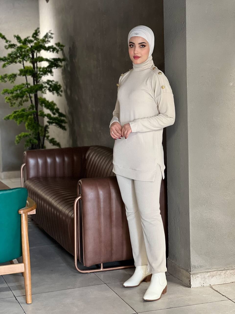 4442-9PX-4 طقم قطعتين - اوف وايت - Thumbnail