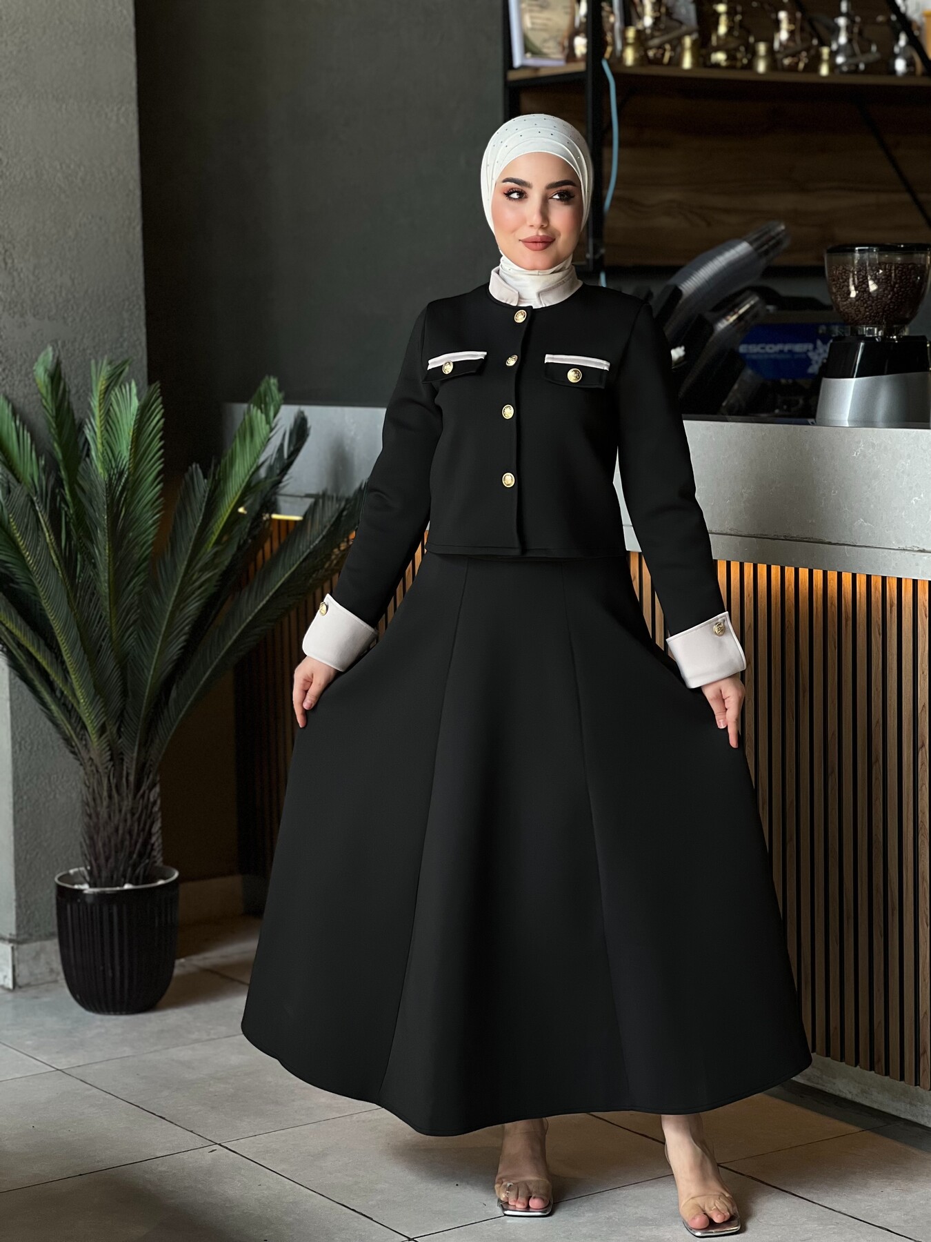 4515-45A- سوت قطعتين - اسود - Thumbnail