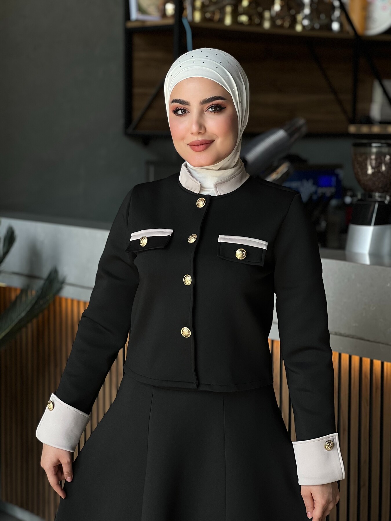 4515-45A- سوت قطعتين - اسود - Thumbnail