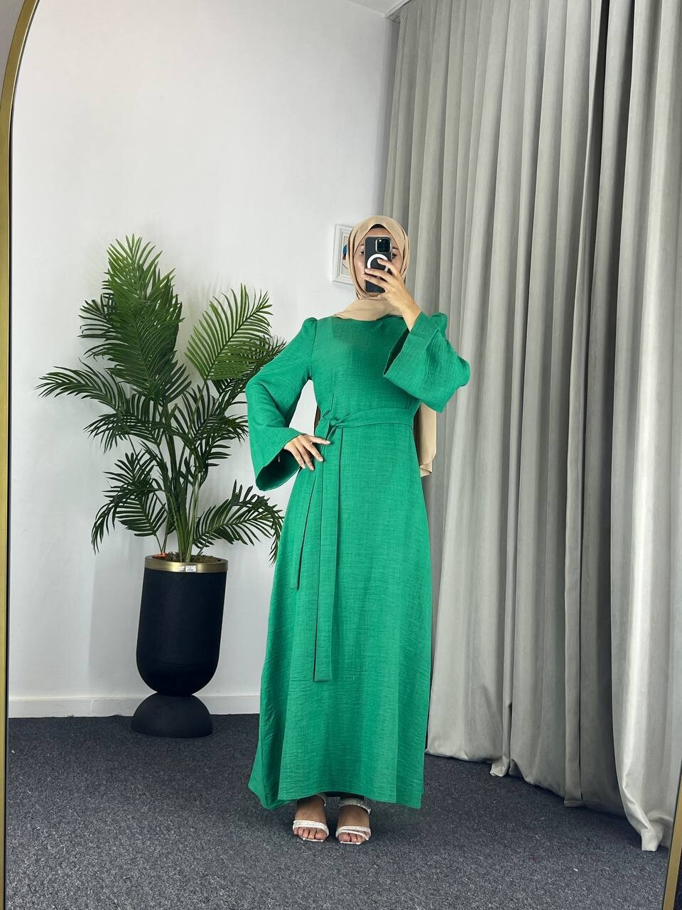 4536-41L-2 فستان سادة لون اخضر - Thumbnail