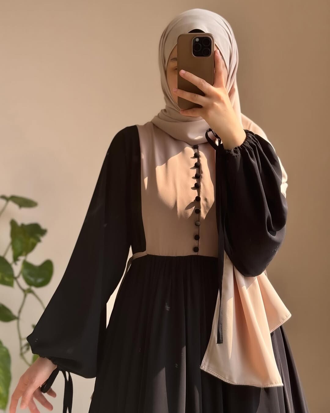 4537-10N-1 فستان لون - اسود - Thumbnail