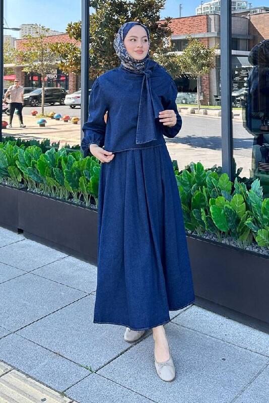 4556-24L-1 طقم جينز غامق - Thumbnail