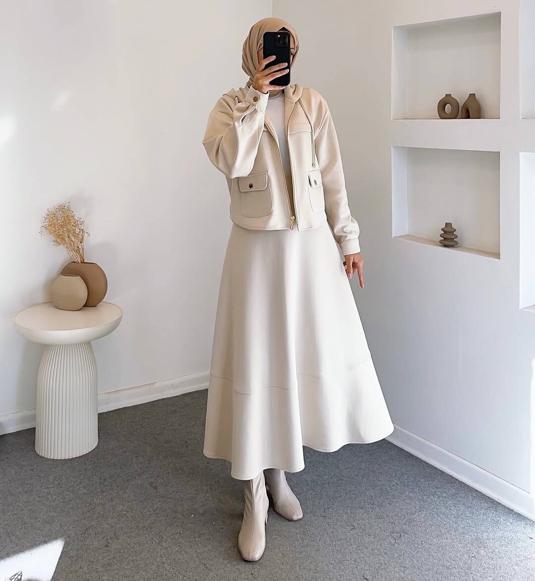 4560-21F-2 طقم قطعتين - بيج - Thumbnail