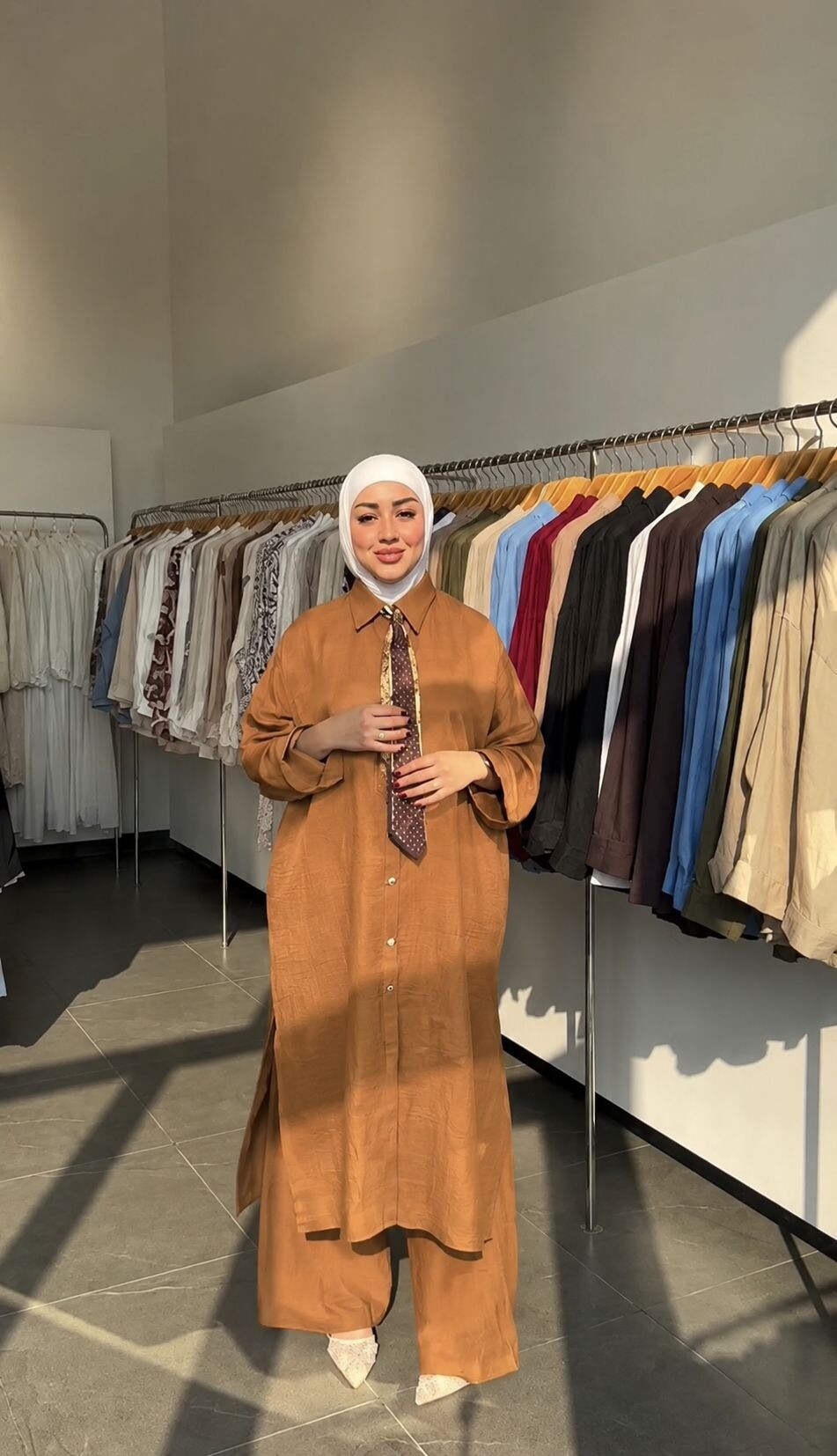 FOR YOU MODA - 7854-16I-5 سوت بنطرون قميص طويل مع اسكارف- بيج غامق 