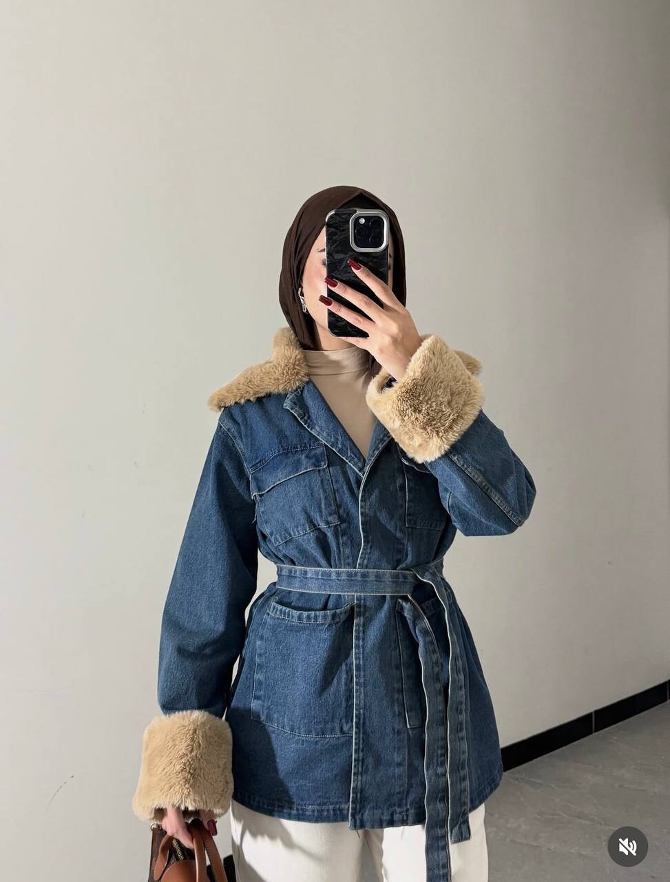 81185-42k-1جاكيت جينزمطعم فرو - Thumbnail